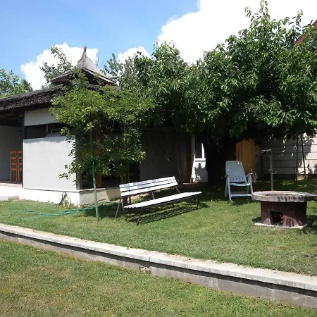 In Alsoors/balaton 18009 度假居 Alsóörs